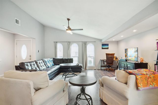2602 Meadowview Drive, Arlington, TX 76016