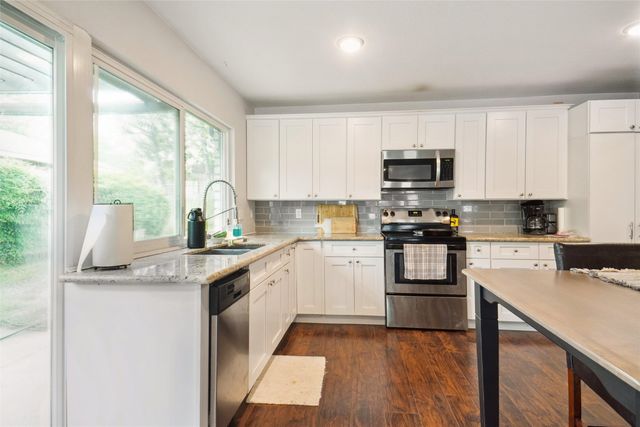 2602 Meadowview Drive, Arlington, TX 76016