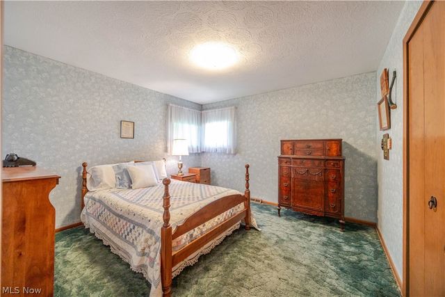 13899 Chippewa Trail, Middleburg Heights, OH 44130