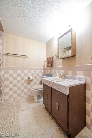 13899 Chippewa Trail, Middleburg Heights, OH 44130