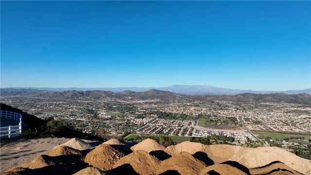 37553 Via Vista Grande, Murrieta, CA 92562