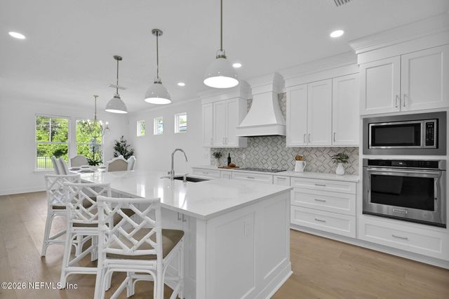 82 GLENHURST Avenue, Ponte Vedra, FL 32081