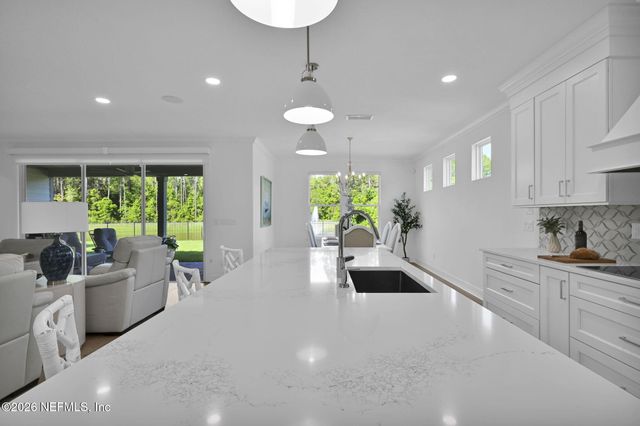 82 GLENHURST Avenue, Ponte Vedra, FL 32081