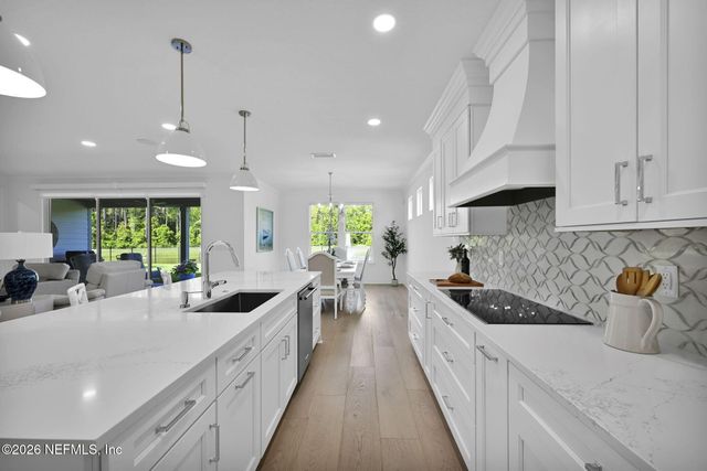 82 GLENHURST Avenue, Ponte Vedra, FL 32081