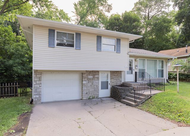 1844 31st Street, Moline, IL 61265
