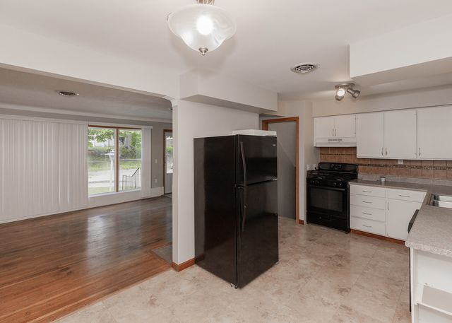 1844 31st Street, Moline, IL 61265