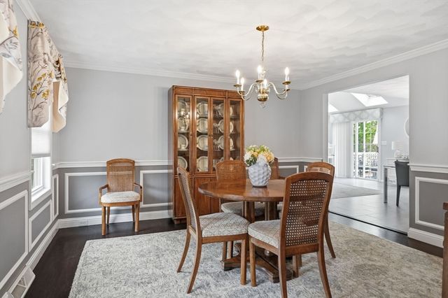 17 Cronin Way, Woburn, MA 01801