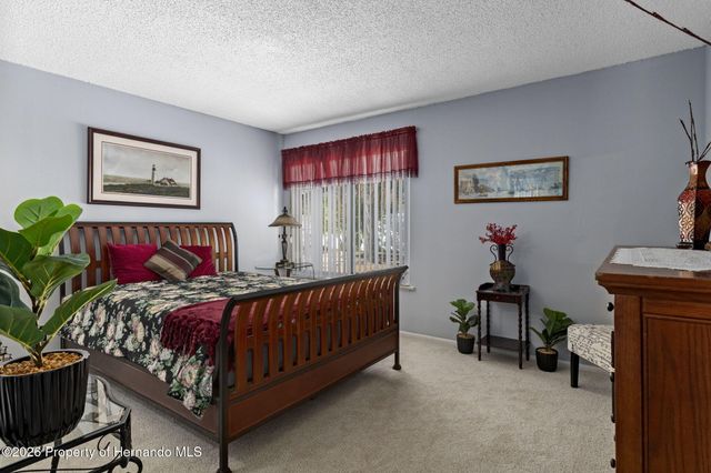 7435 Abington Way, Weeki Wachee, FL 34613