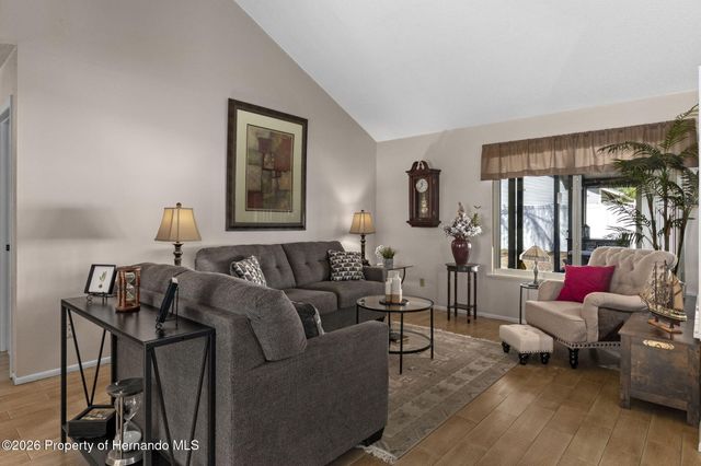 7435 Abington Way, Weeki Wachee, FL 34613