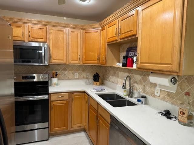 2161 NE 68th Street 330, Fort Lauderdale, FL 33308