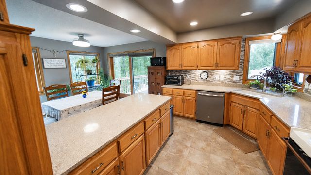 940 Douglas Court, Anoka, MN 55303