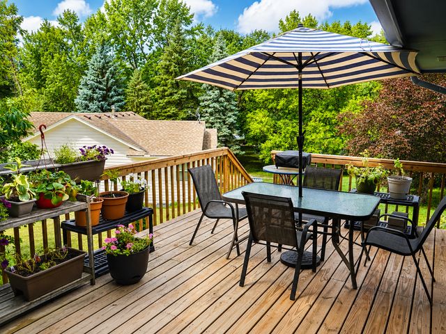 940 Douglas Court, Anoka, MN 55303