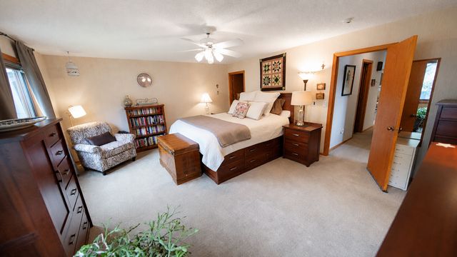 940 Douglas Court, Anoka, MN 55303