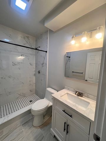 15 Quince Field 2, Boston, MA 02125