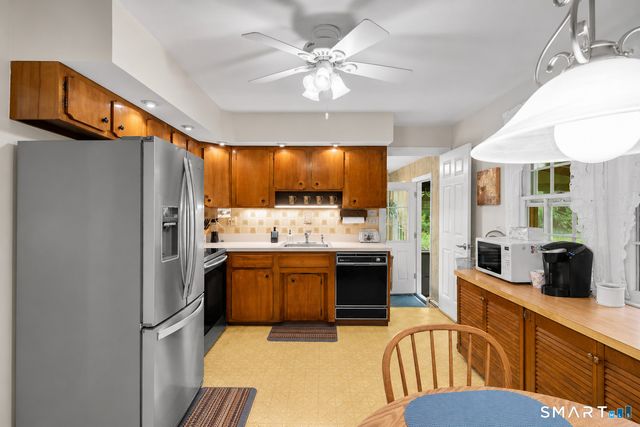 67 Laurel Wood Drive, Shelton, CT 06484