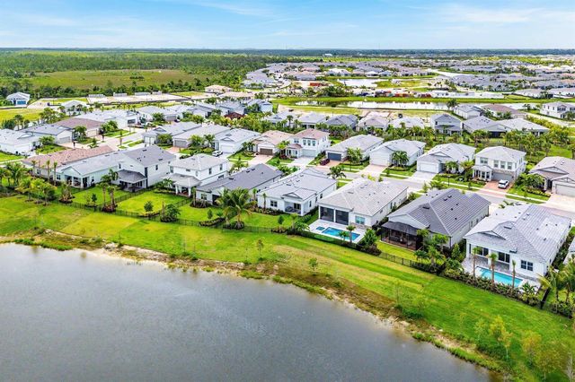 12325 Frontline Lane, Palm Beach Gardens, FL 33412