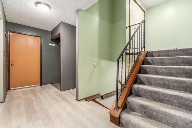 3036 Rainier Avenue, Columbus, OH 43231