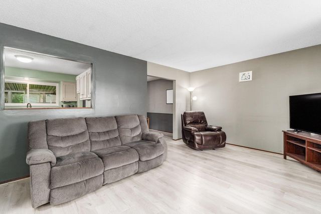 3036 Rainier Avenue, Columbus, OH 43231