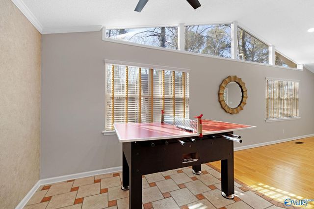 3608 Briarwood Lane, Guntersville, AL 35976