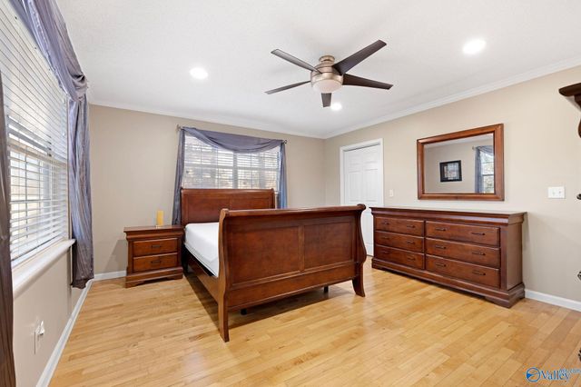 3608 Briarwood Lane, Guntersville, AL 35976