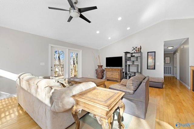 3608 Briarwood Lane, Guntersville, AL 35976