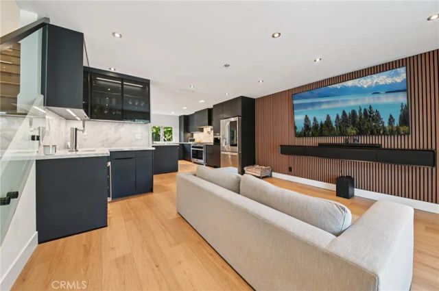 14641 Alder, Tustin, CA 92780