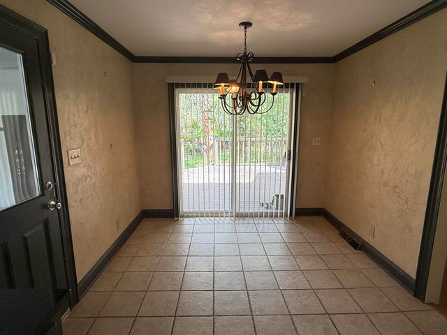 114 Post Office Ln., Pawleys Island, SC 29585