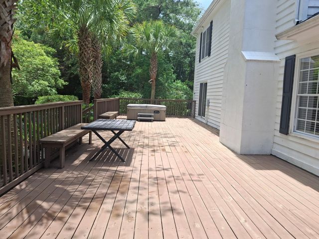 114 Post Office Ln., Pawleys Island, SC 29585