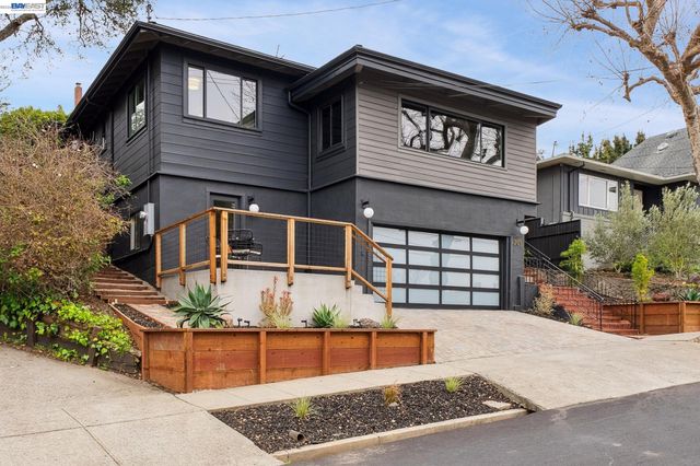 201 Amherst Ave, Kensington, CA 94708