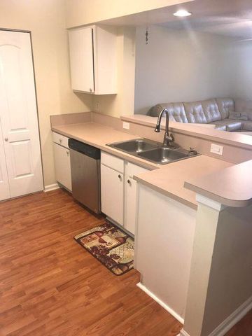 1000 Scotia Drive 205, Hypoluxo, FL 33462