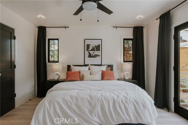 584 N Plymouth Boulevard, Los Angeles, CA 90004