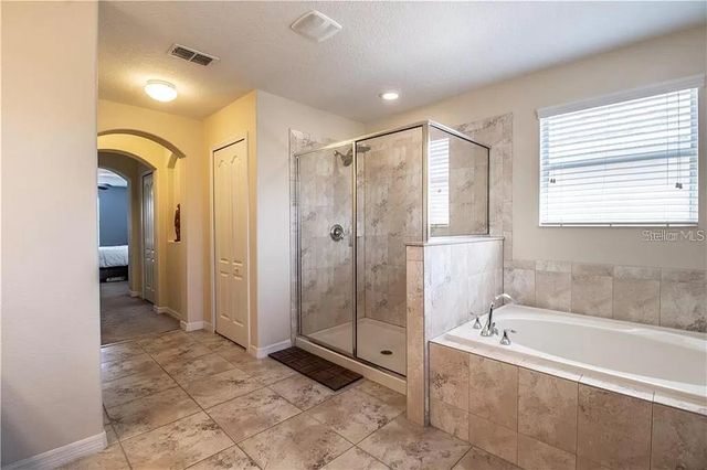 11322 HASCROFT FOREST COURT, Riverview, FL 33579