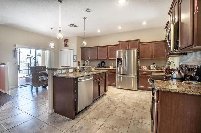 11322 HASCROFT FOREST COURT, Riverview, FL 33579