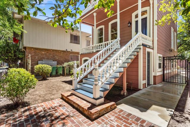 1704 N St, Sacramento, CA 95811