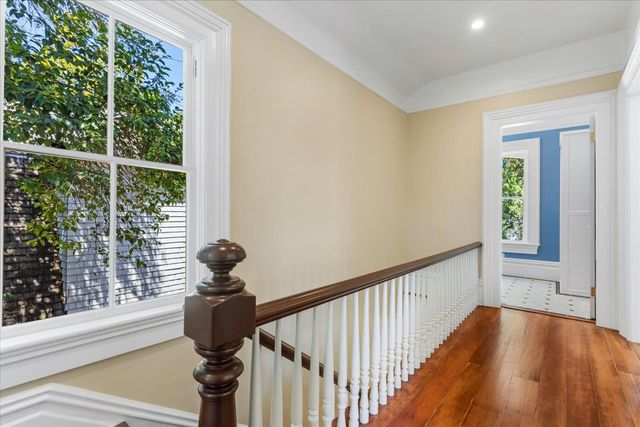 1704 N St, Sacramento, CA 95811