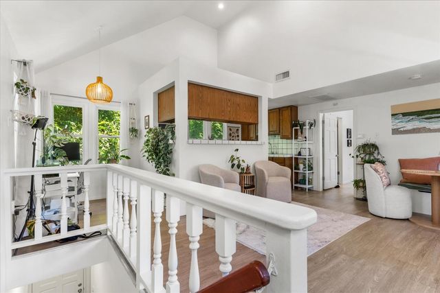 1704 N St, Sacramento, CA 95811