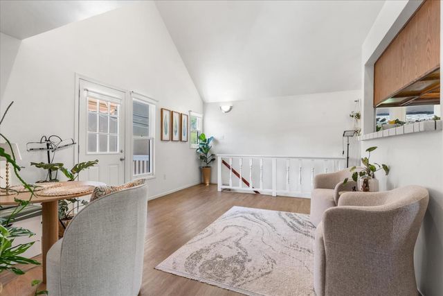 1704 N St, Sacramento, CA 95811