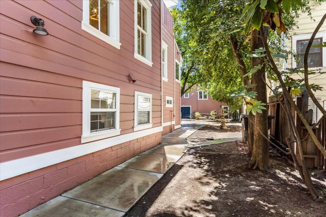 1704 N St, Sacramento, CA 95811