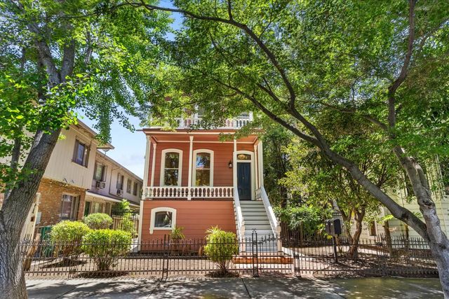 1704 N St, Sacramento, CA 95811