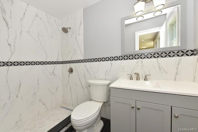 87 Dunlop Road, Huntington, NY 11743