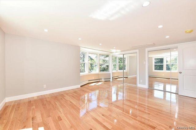 87 Dunlop Road, Huntington, NY 11743