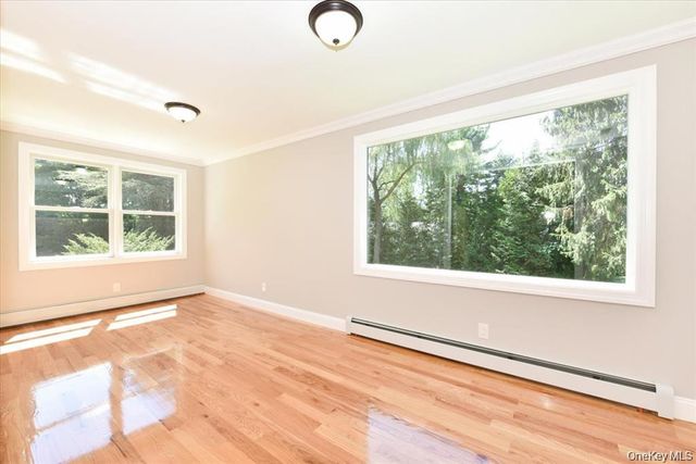 87 Dunlop Road, Huntington, NY 11743