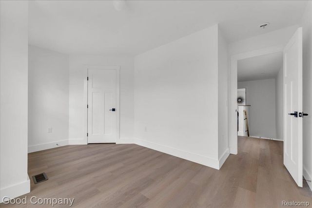 2844 16th Street, Detroit, MI 48216