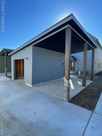 2844 16th Street, Detroit, MI 48216