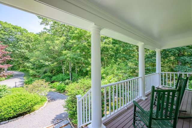 69 Martingale Ln, Brewster, MA 02631