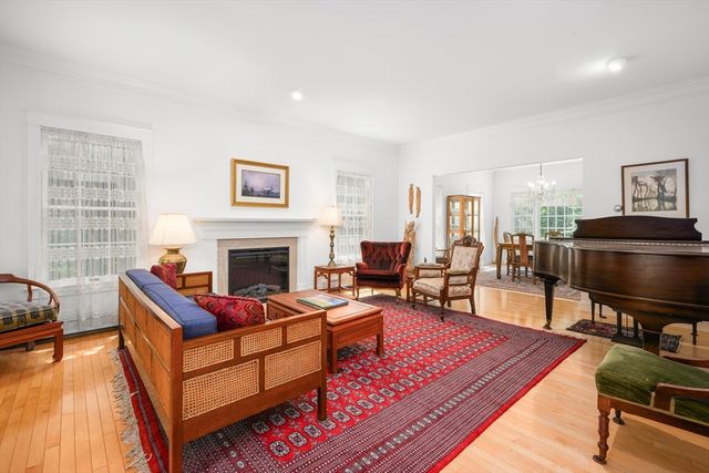 69 Martingale Ln, Brewster, MA 02631