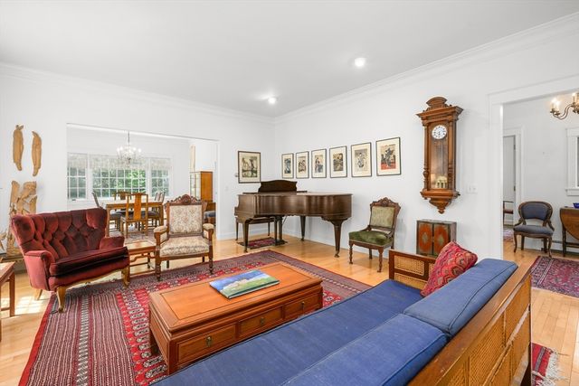 69 Martingale Ln, Brewster, MA 02631