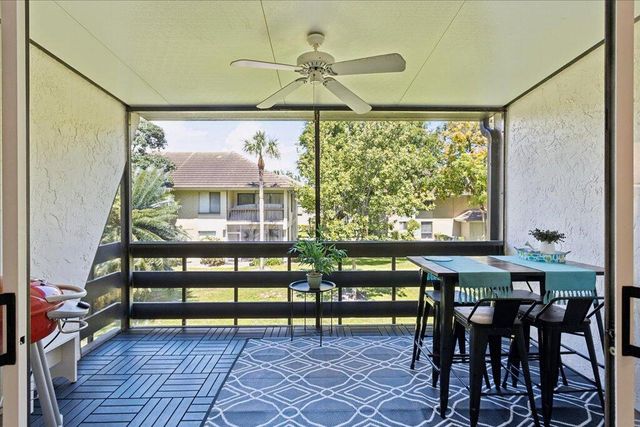 149 NW 70th Street 106c, Boca Raton, FL 33487