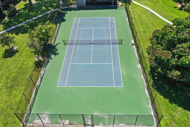 149 NW 70th Street 106c, Boca Raton, FL 33487