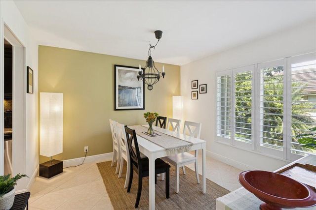 149 NW 70th Street 106c, Boca Raton, FL 33487